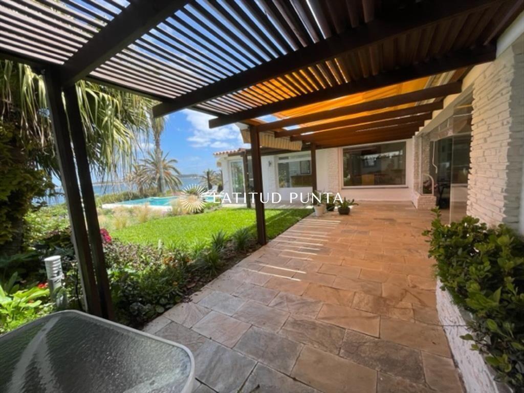 EmblemÃ¡tica residencia en PenÃ­nsula