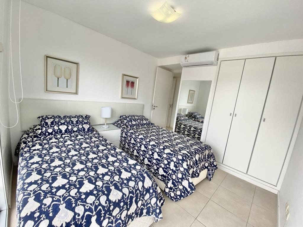 VENTA DE APARTAMENTO DE 2 DORMITORIOS Y MEDIO DEL