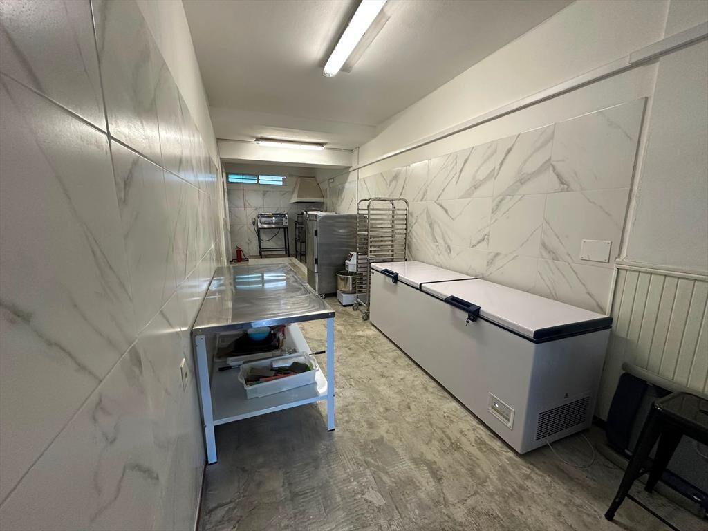 ALQUILER LOCAL COMERCIAL POCITOS NUEVO