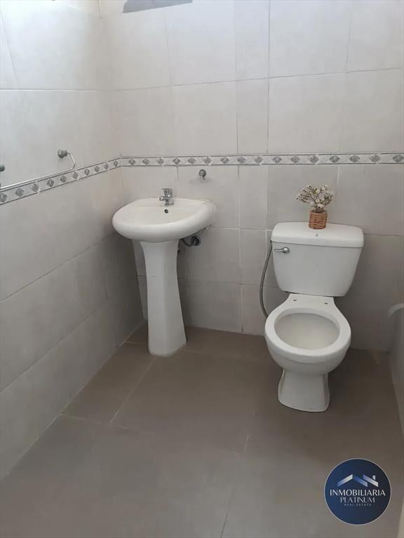 Casa en venta c/ cochera en Flor de Maroñas