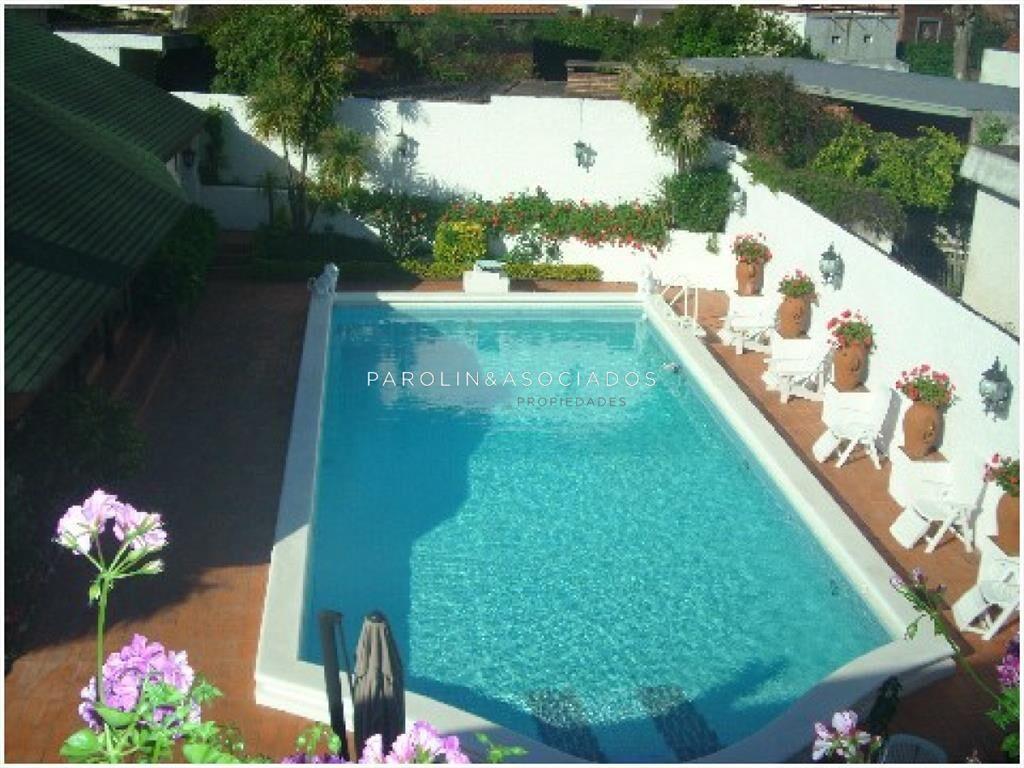 Casa en venta de 5 dormitorios en Playa Mansa, Punta del Es