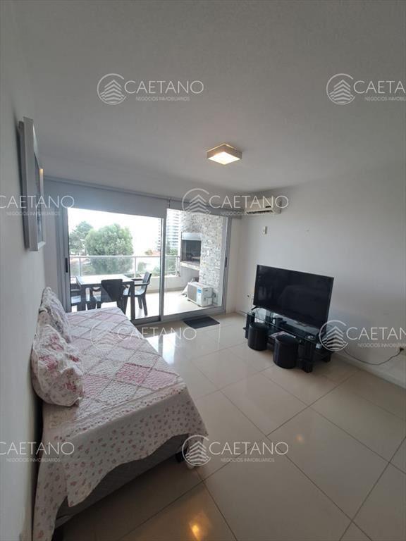 Apartamento en venta de 2 dormitorios en suite en Torre Moo