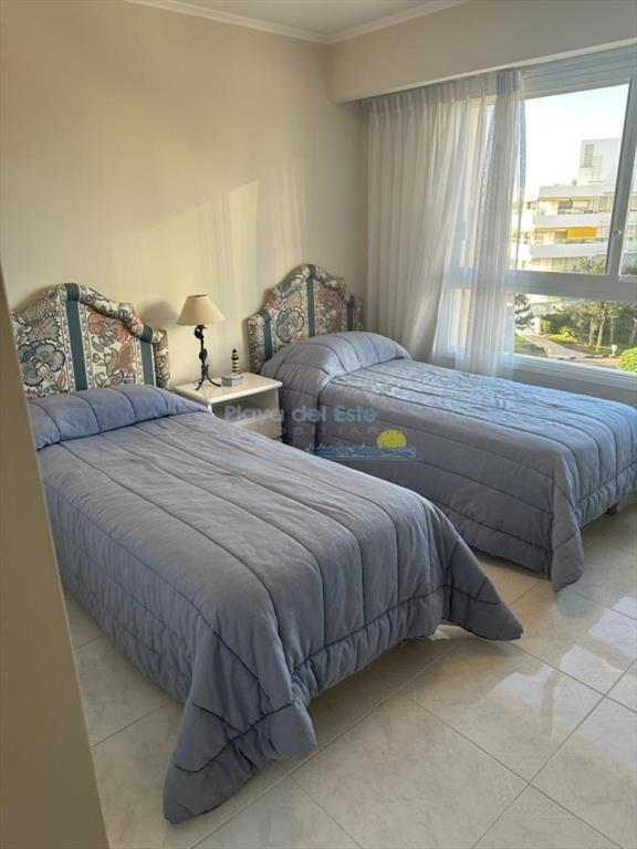 Apartamento en Alquiler temporal de 3 dormitorios