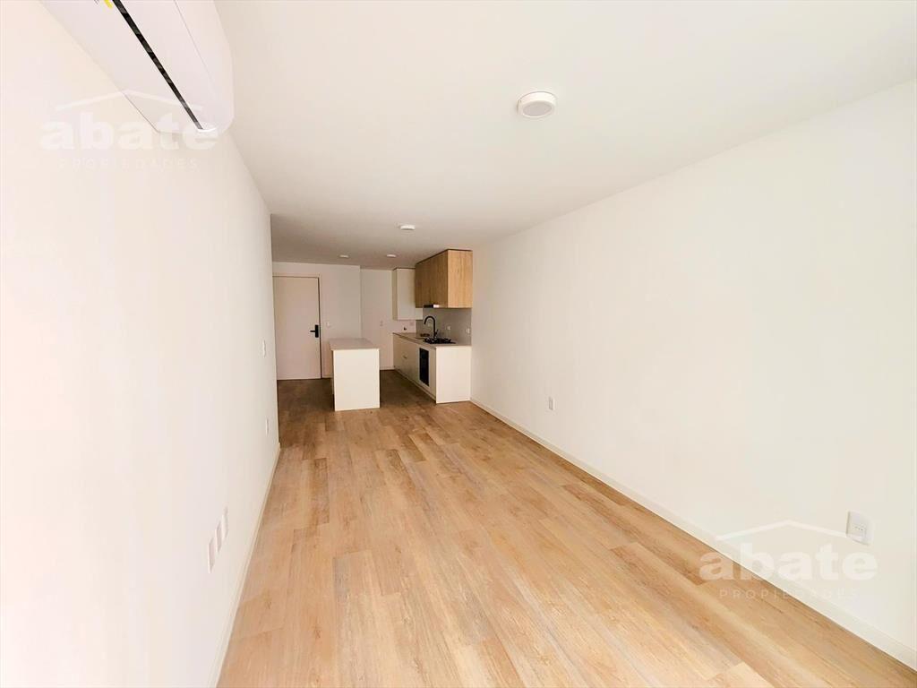 Venta apartamento de 1 dormitorio y escritorio en Barrio Su