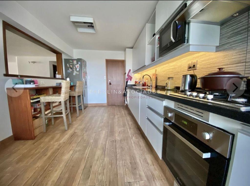 Apartamento en venta de 3 dormitorios + en Punta