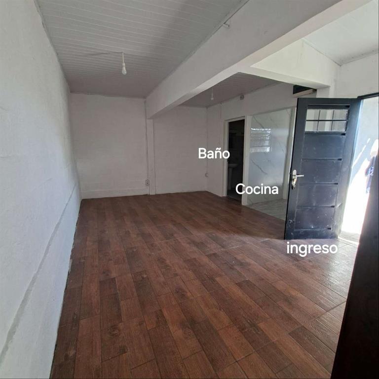 ALQUILER CASA 1 DORMITORIO COCHERA PATIO VERDE MALVIN NORTE