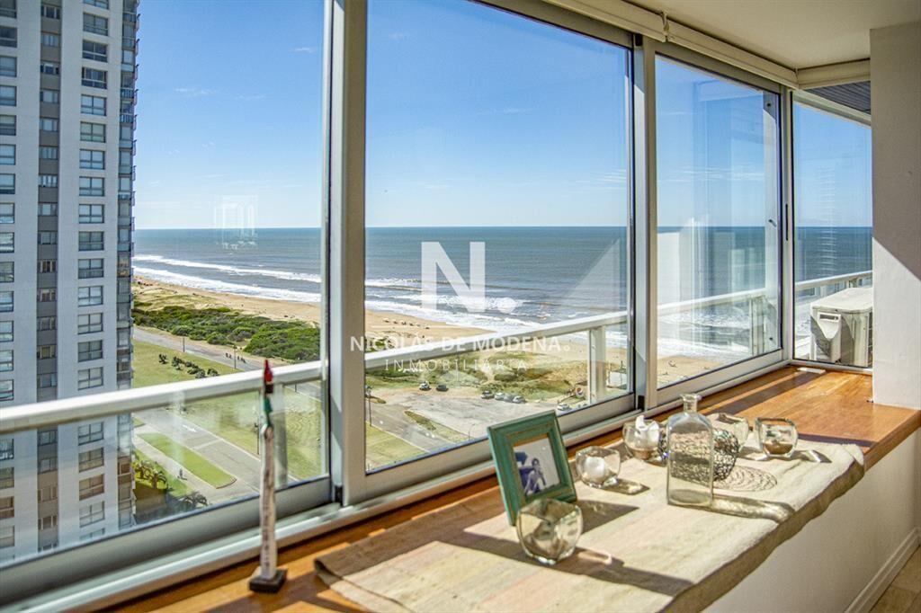 Excelente departamento en Punta del Este