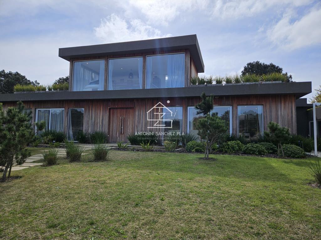 IncreÃble casa en Barrio Privado en Jose Ignacio
