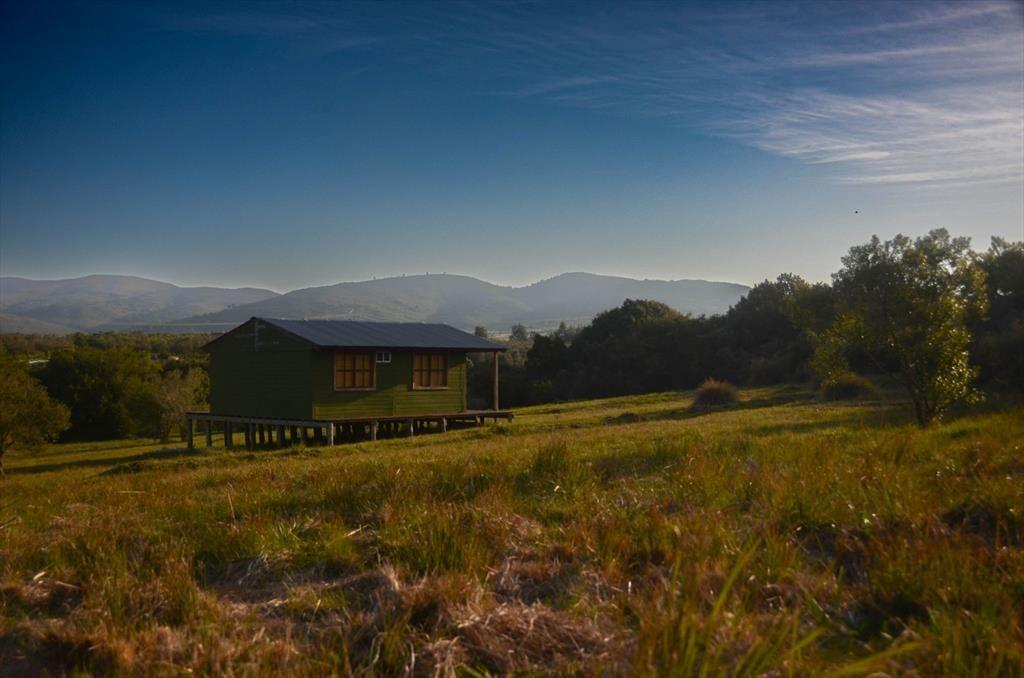 Venta chacra en zona con vistas, dos casas.