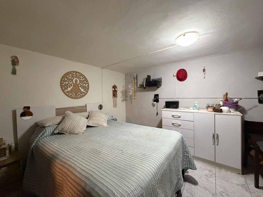 Vendo casa 6 dormitorios 2 baños inversión Reducto