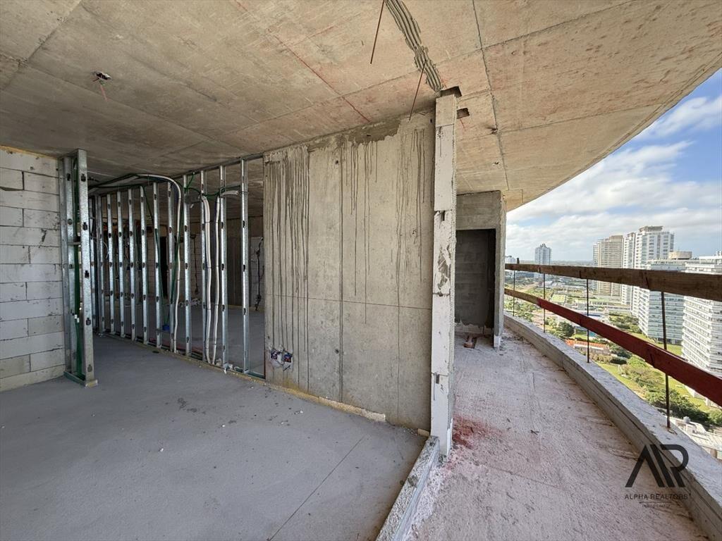 Apartamento en venta de 2 dormitorios c/ cochera en Play...