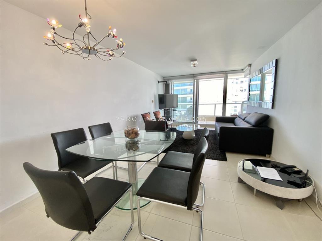Apartamento en venta Seasson Tower Punta del Este