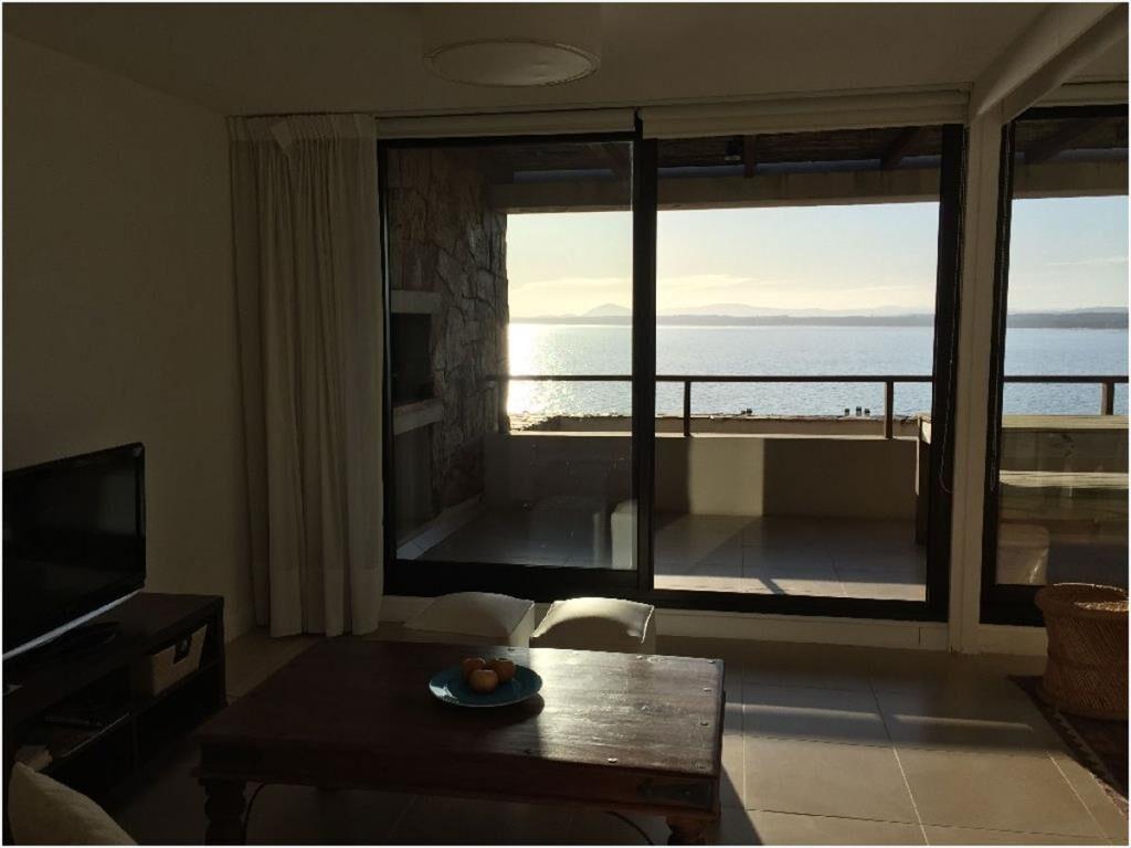 Apartamento en Punta Ballena, 2 dormitorios *