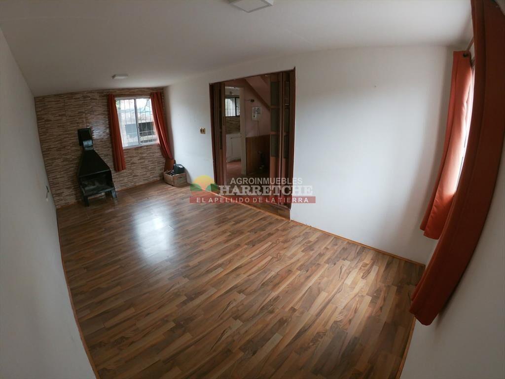 Casa en dos niveles venta Progreso, 3 parrillero,