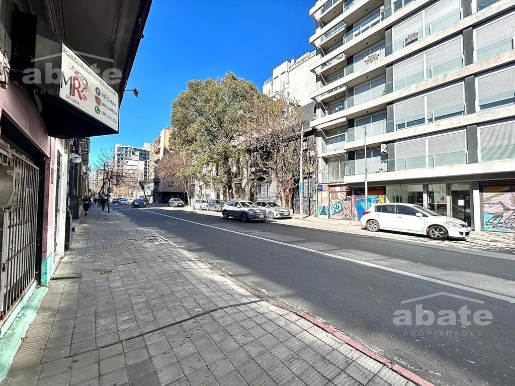 Alquiler apartamento monoambiente en Tres Cruces - Próximo