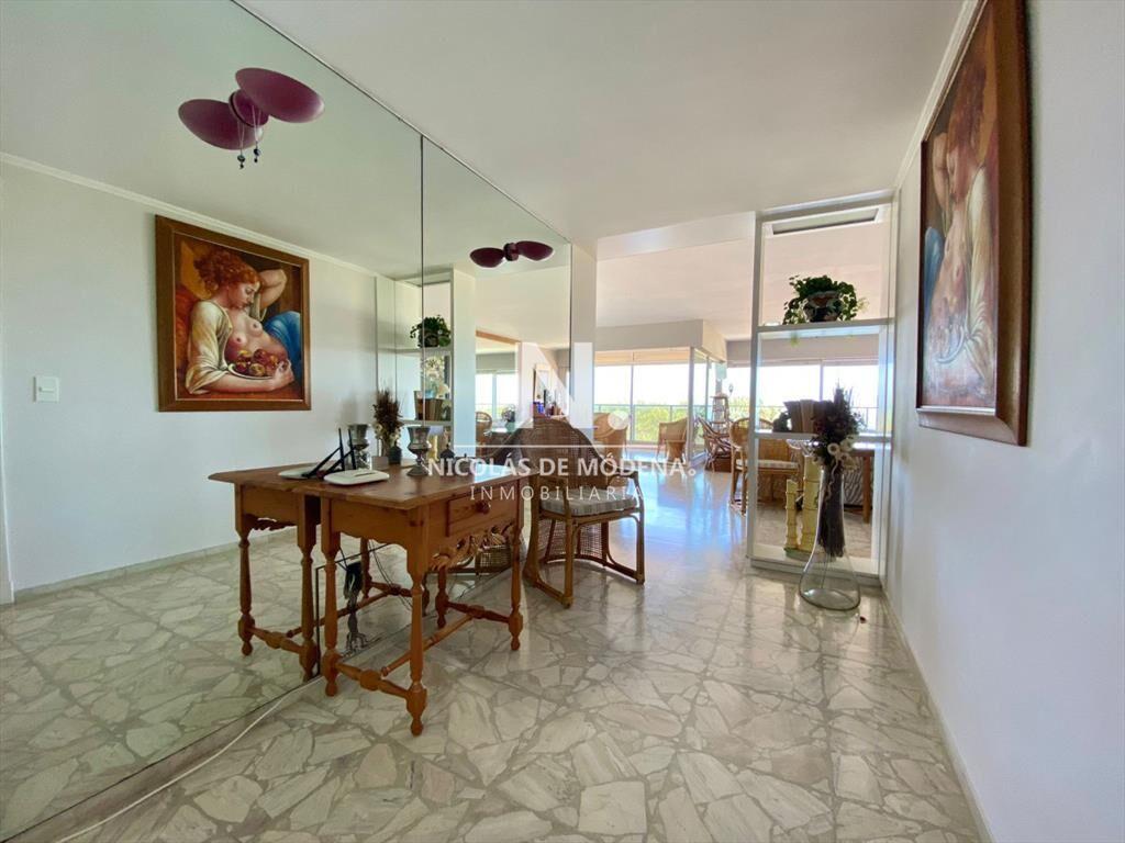 Apartamento en Punta del Este, Mansa