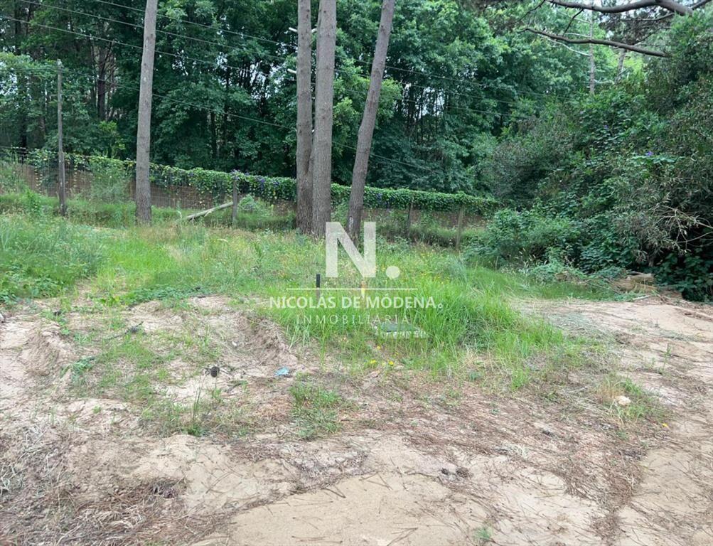 Vende terreno en la Reserva de Montoya.