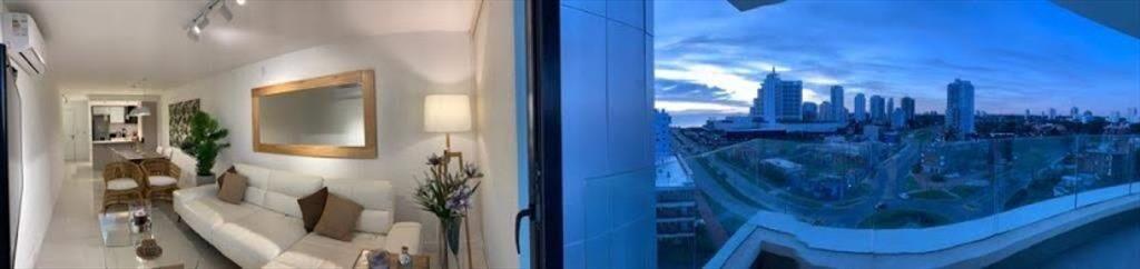 VENTA DE APARTAMENTO DE 2 DORMITORIOS EN EDIFICIO ARTOWER P