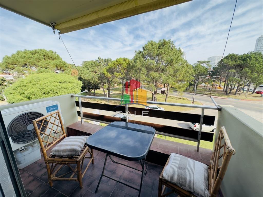 Venta de Apartamento, 2 dormitorios, Punta del