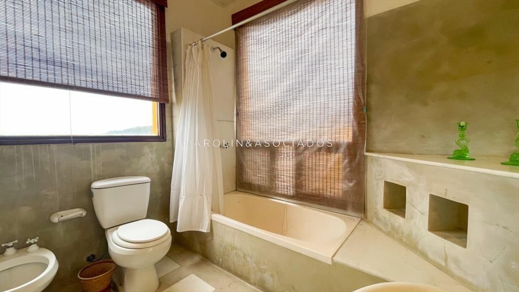 Casa de 5 dormitorios en venta en BahÃ­a del Pinar, Punta d
