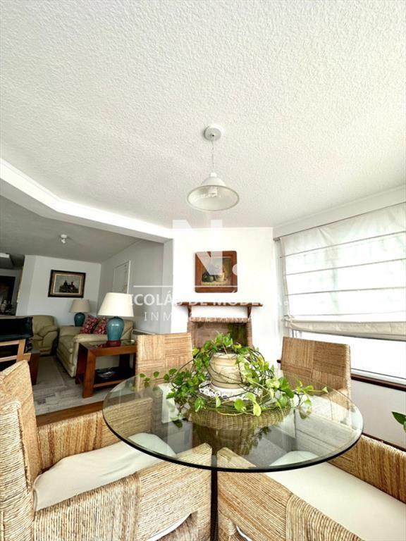 Departamento de 4 dormitorios en venta, amplios