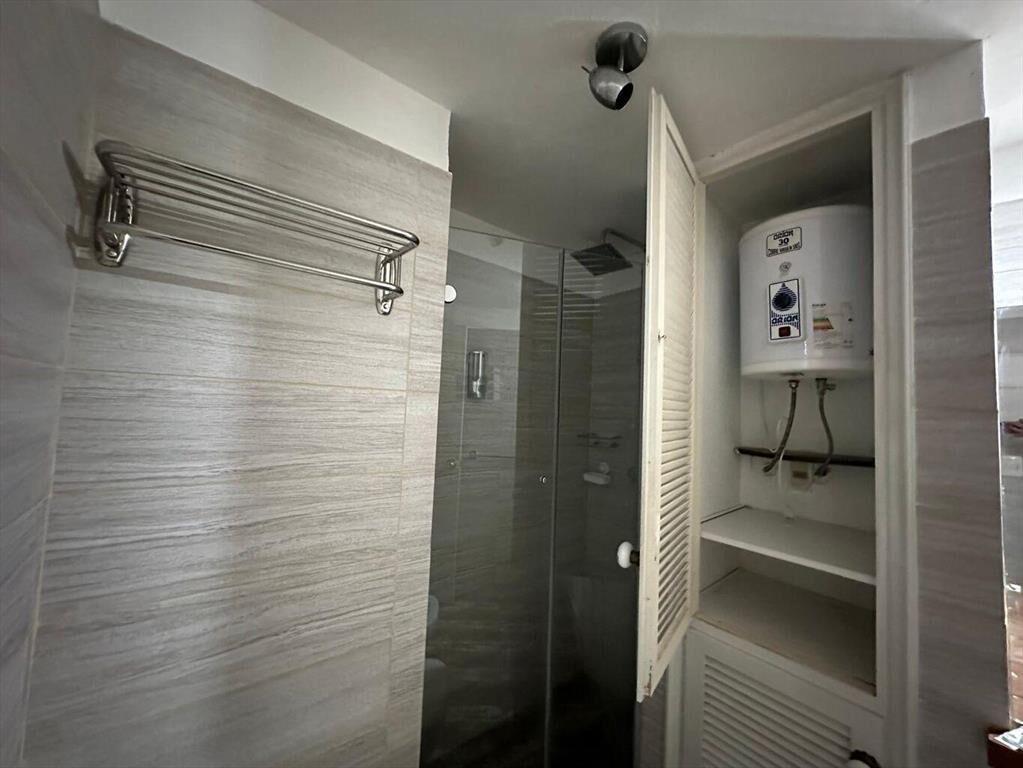 Se alquila Apartamento de dos dormitorios sobre la rambla d