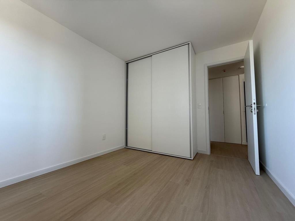 Alquiler apartamento un dormitorio con terraza en Estrell...