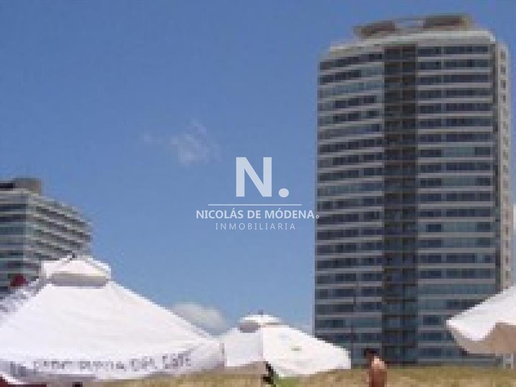 Departamento en venta en Torre Le Parc I, 3 + de