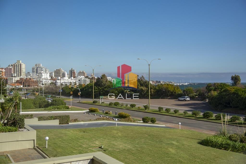 Hermoso Departamento de 3 dormitorios en venta al
