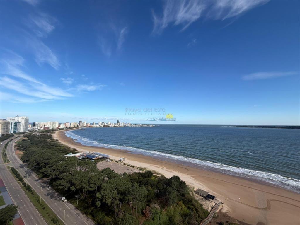 Apartamento en Venta de 3 dormitorios en , Punta