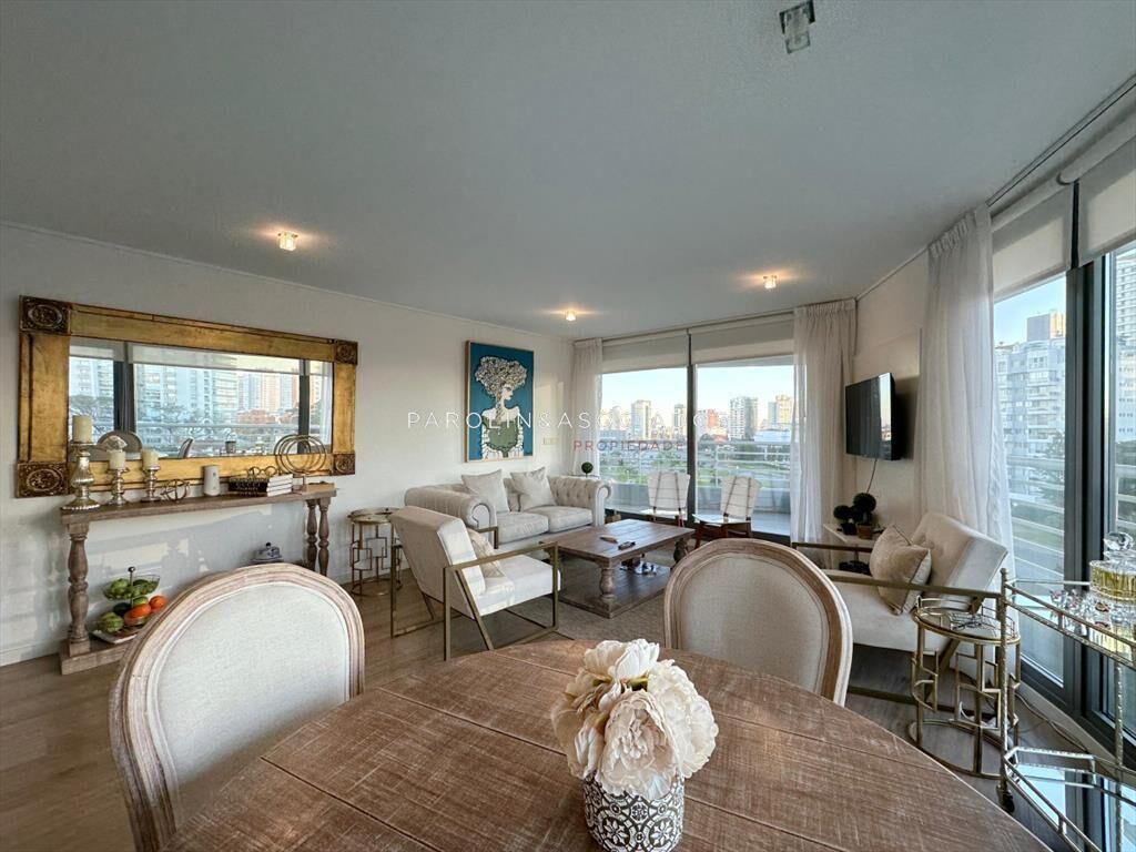 Apartamento en venta de 2 dormitorios en torre