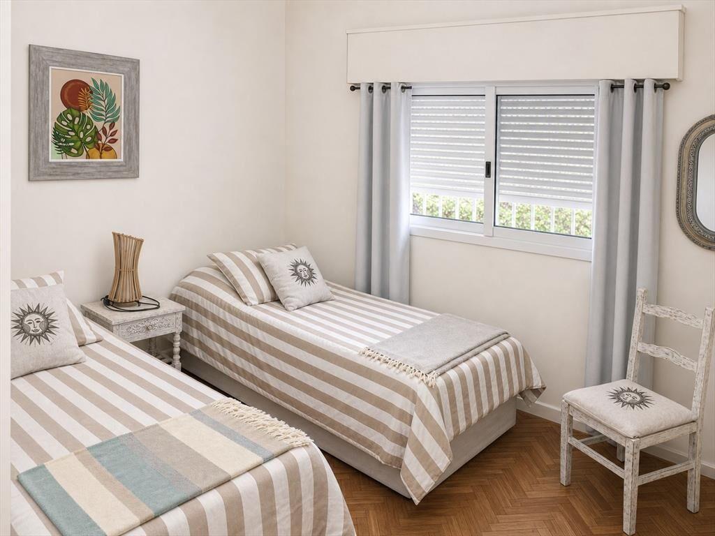 Casa 3 dormitorios con piscina climatizada - Mansa