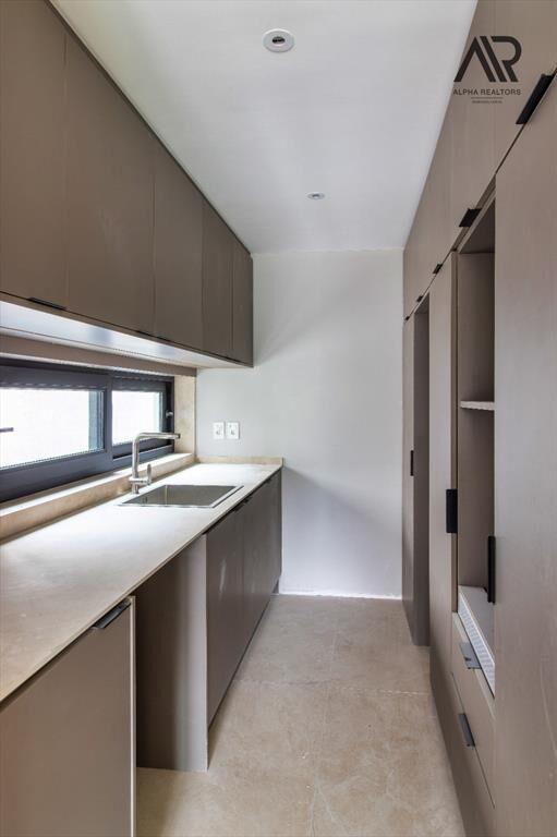Apartamento en venta c/ cochera en Barrio Parques
