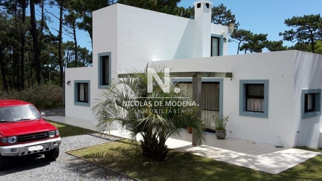 CASA EN VENTA EN LA BARRA, MONTOYA