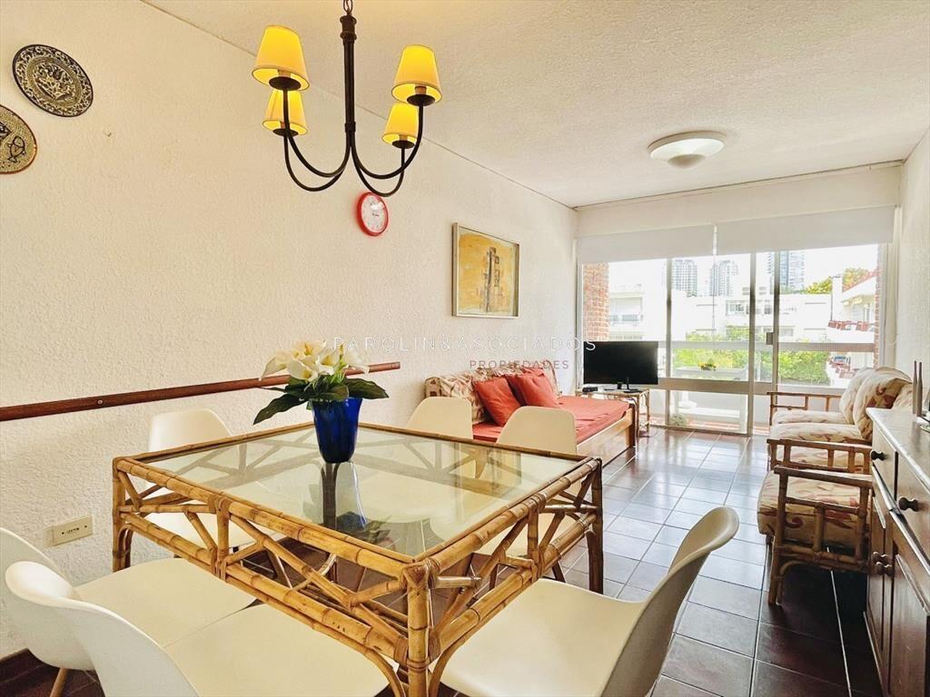 Apartamento de 2 dormitorios en venta en Athos Tower - Punt