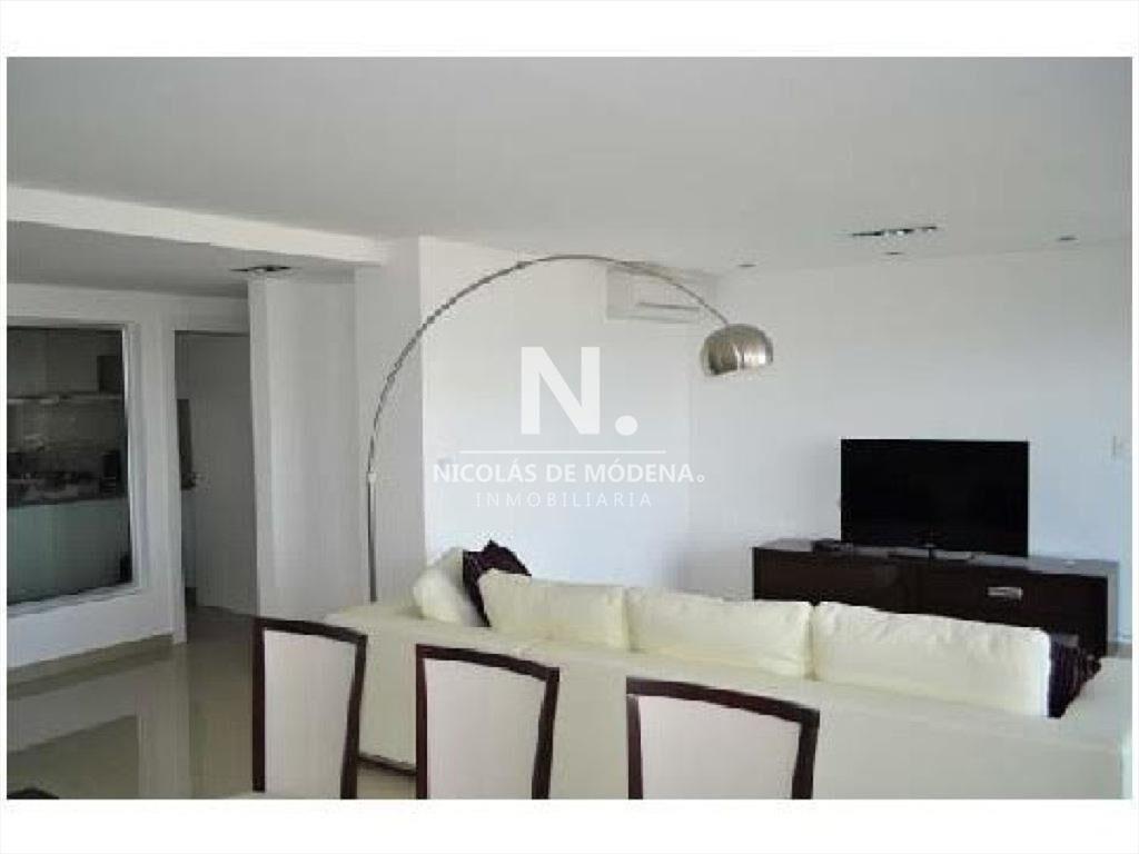 Venta Apartamento de 3 dormitorios en Playa Punta