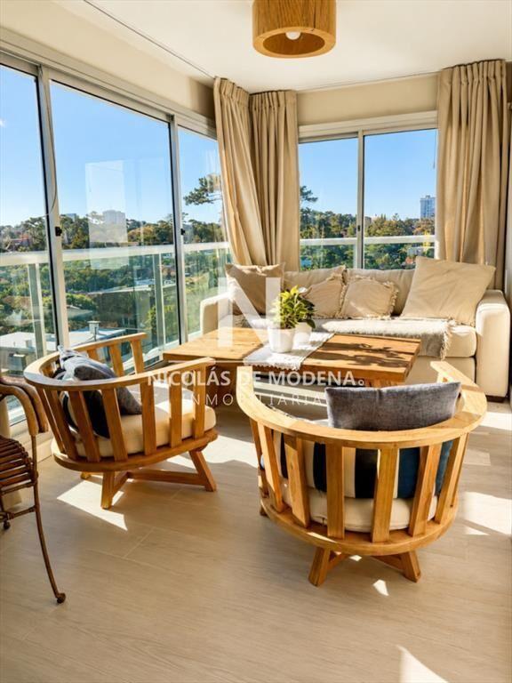 2 Bedroom Apartment for Sale in Playa Mansa - del