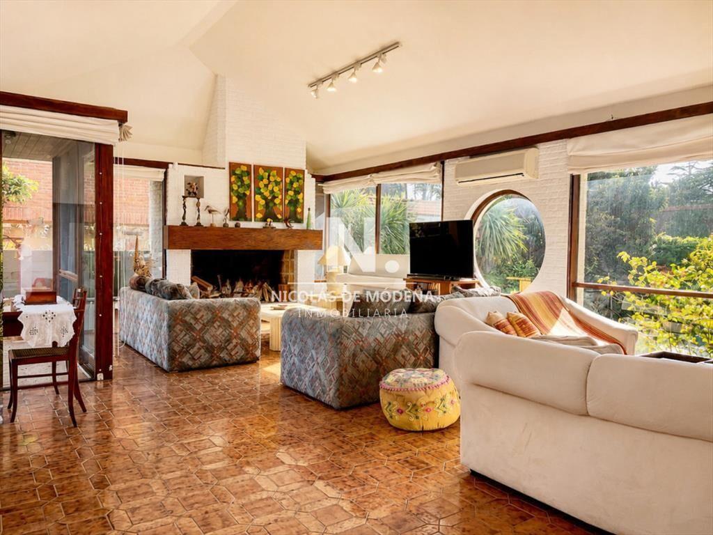 Vende casa en playa mansa, Punta del Este de 3 dormitorios