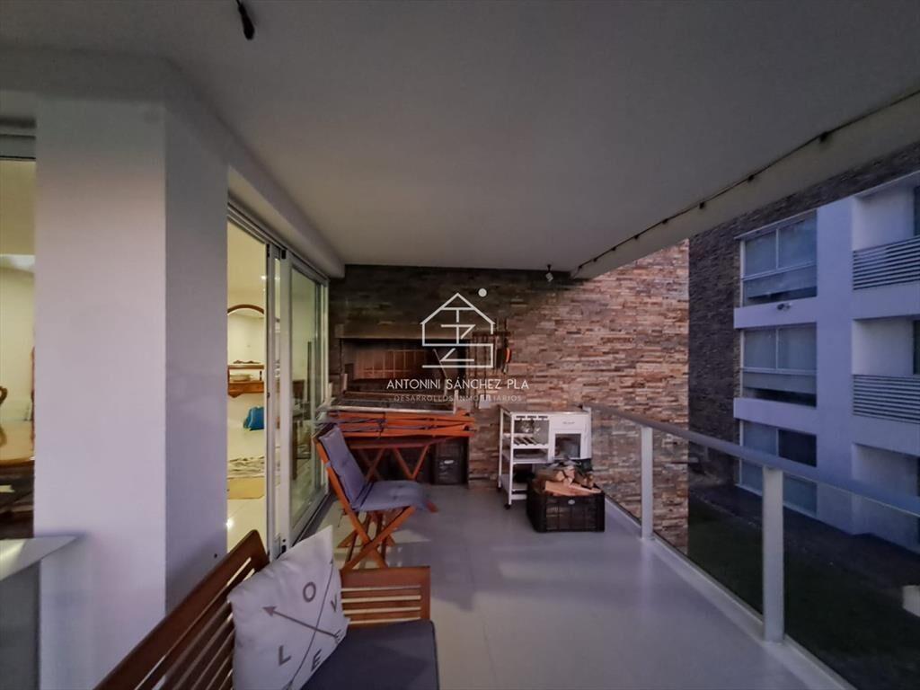 Departamento 2 dormitorios en venta en complejo nuevo con a