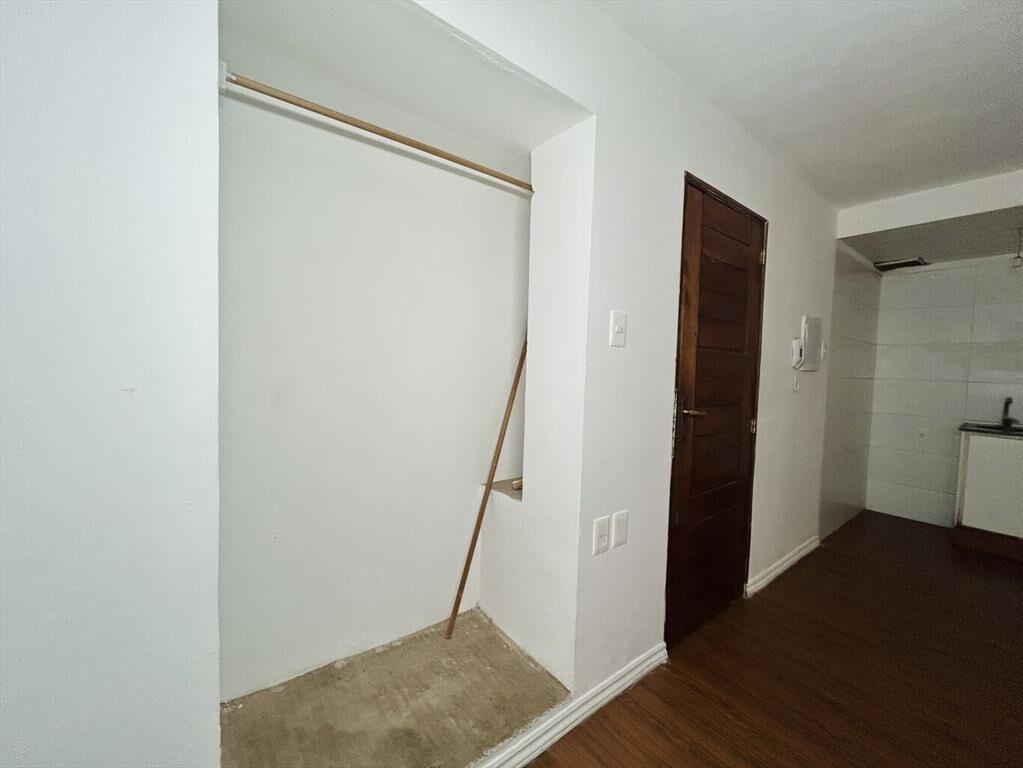 Alquiler apartamento monoambiente con patio en villa muñoz