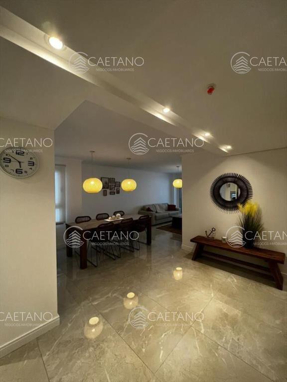 En el edificio Miami Boulevard II, increible de