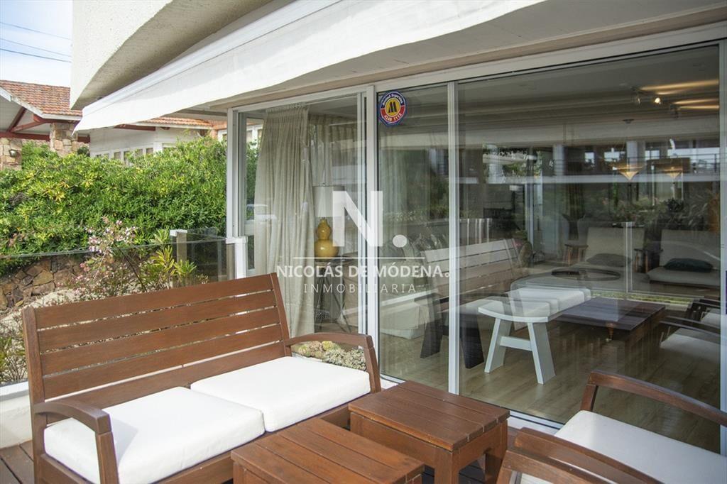 Departamento proximo al Puerto con barbacoa y