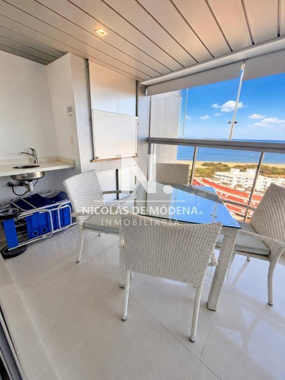 En venta apartamento de 2 dormitorios en Miami