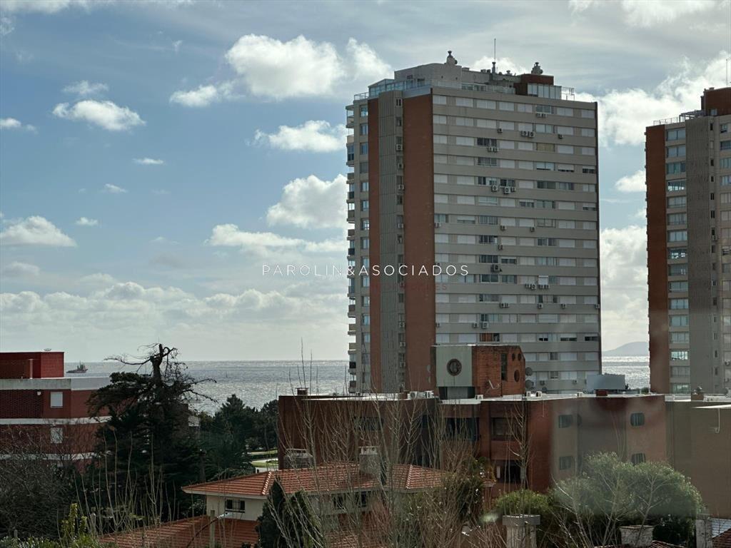 Departamento en Venta de 3 Dormitorios en Miami