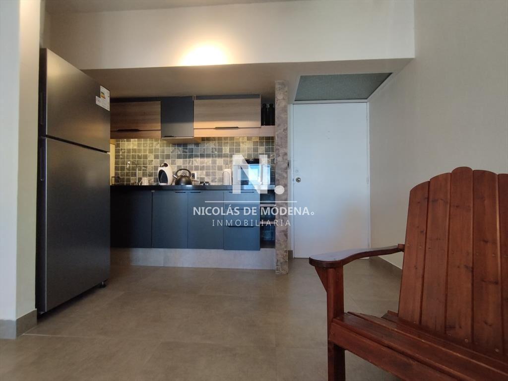 Apartamento de un dormitorio en venta en Punta