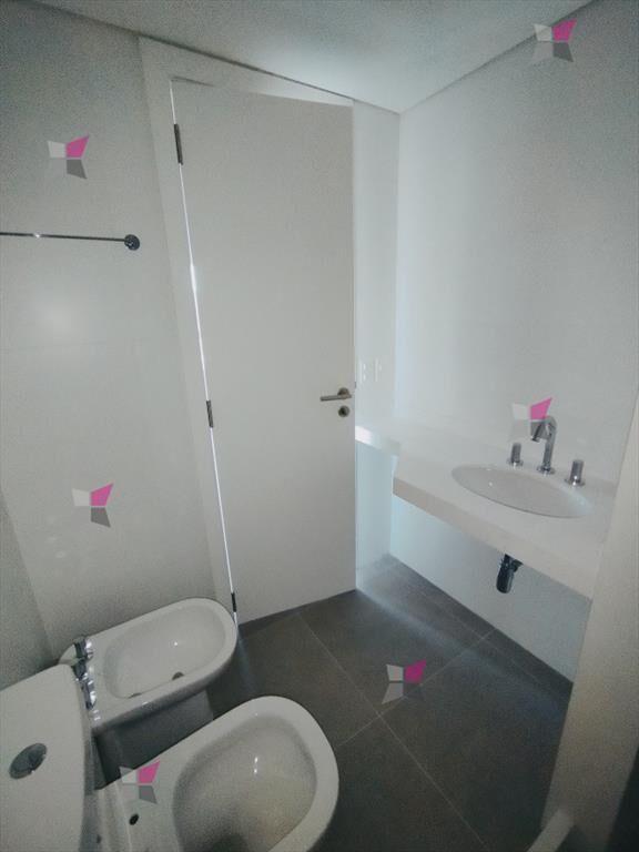 VENTA DE APARTAMENTO DE 1 DORMITORIO EN EDIFICIO
