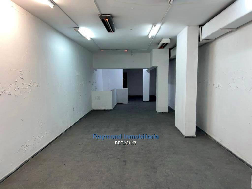 Venta local de 158m2 con renta en el mejor punto