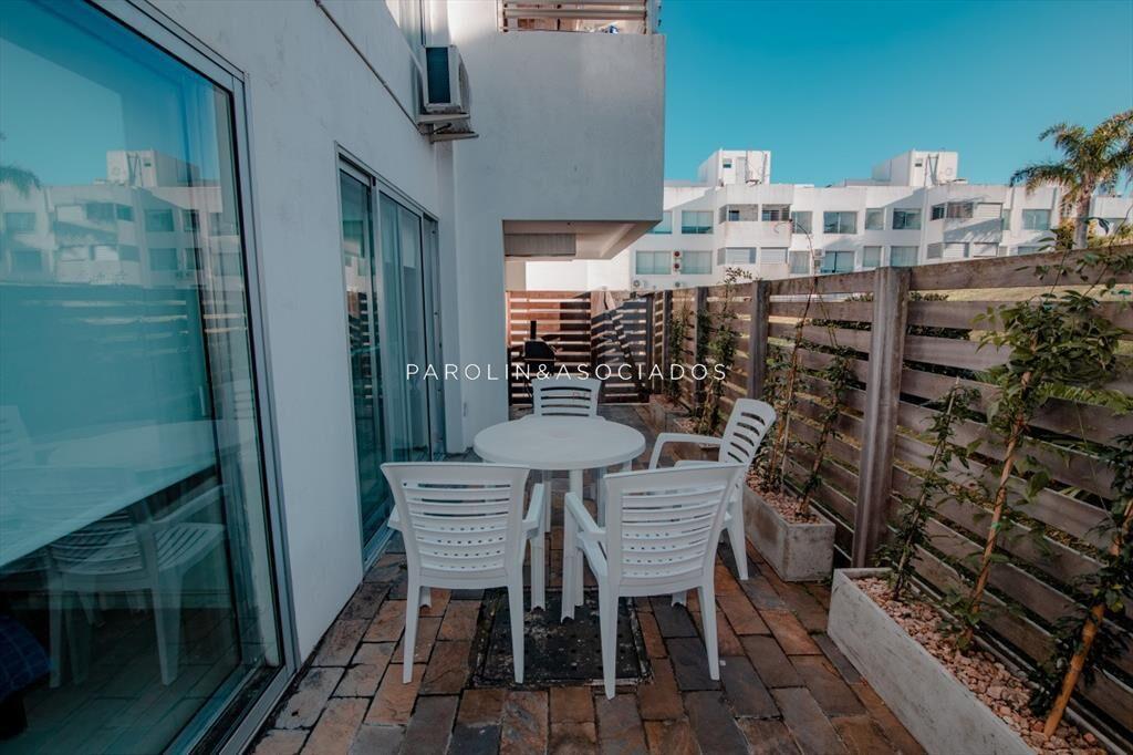 Apartamento en venta con 3 dormitorios en Punta