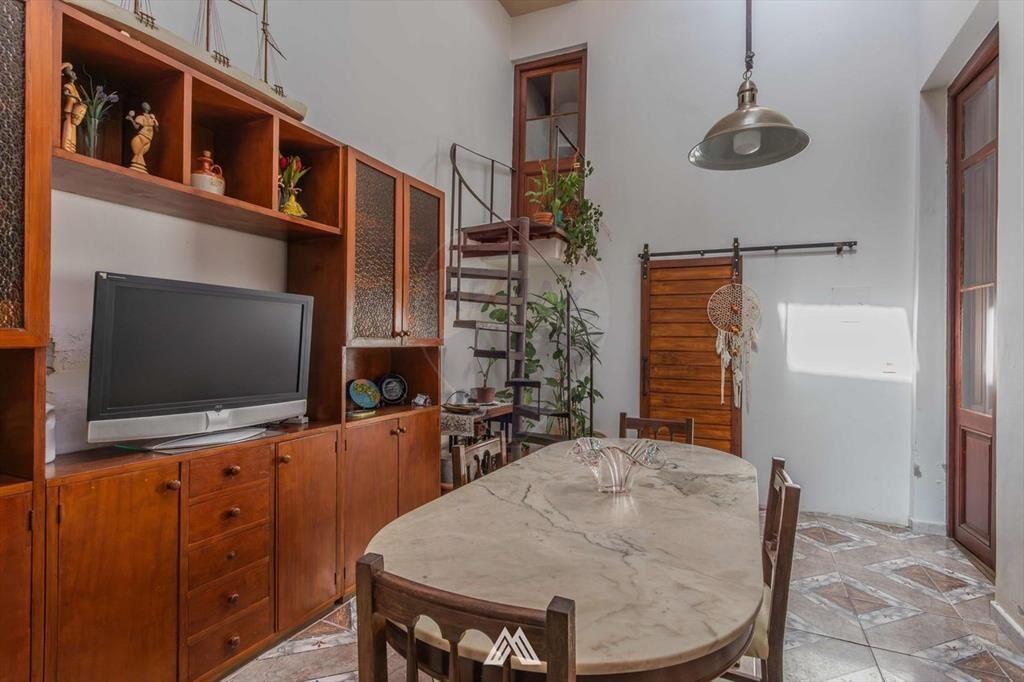 Venta casa 4 dormitorios 3 baños Tres Cruces