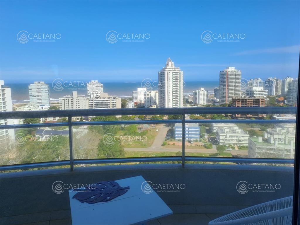 Alquiler invernal apartamento 2 dormitorios. Ocean Drive Pu
